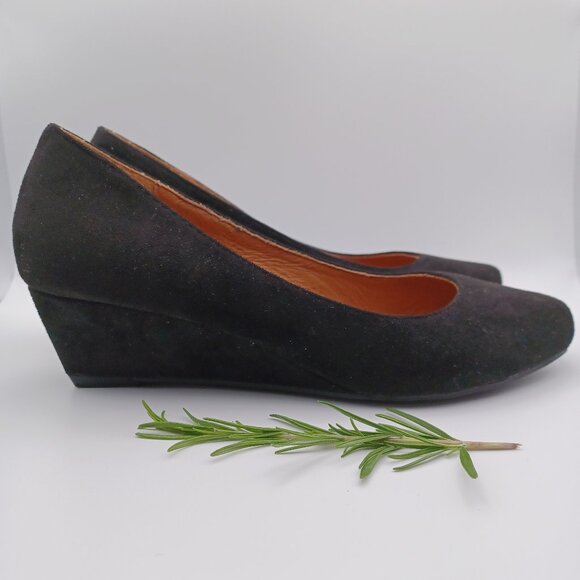 Noblez Ballet-Toe Wedge Heels - Picture 6 of 9